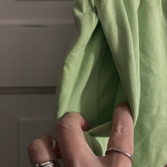 Nike Retro Lime Green Short - Picture 2 of 5